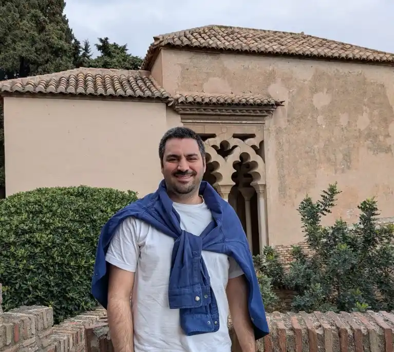 Unified alternate portrait of Rasoul Norouzi Nikjeh